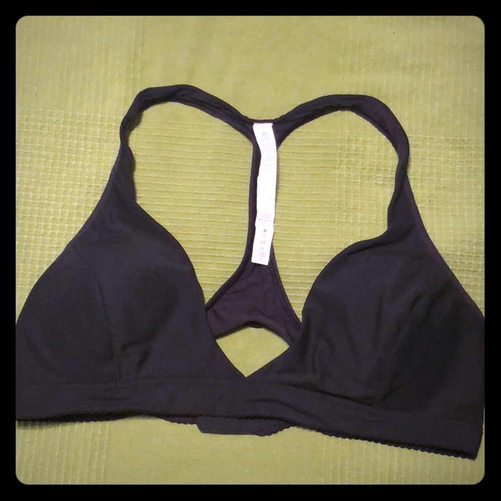 Lululemon sports bra size 12